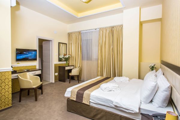 Best Western Plus Briston Hotel (Otopeni)